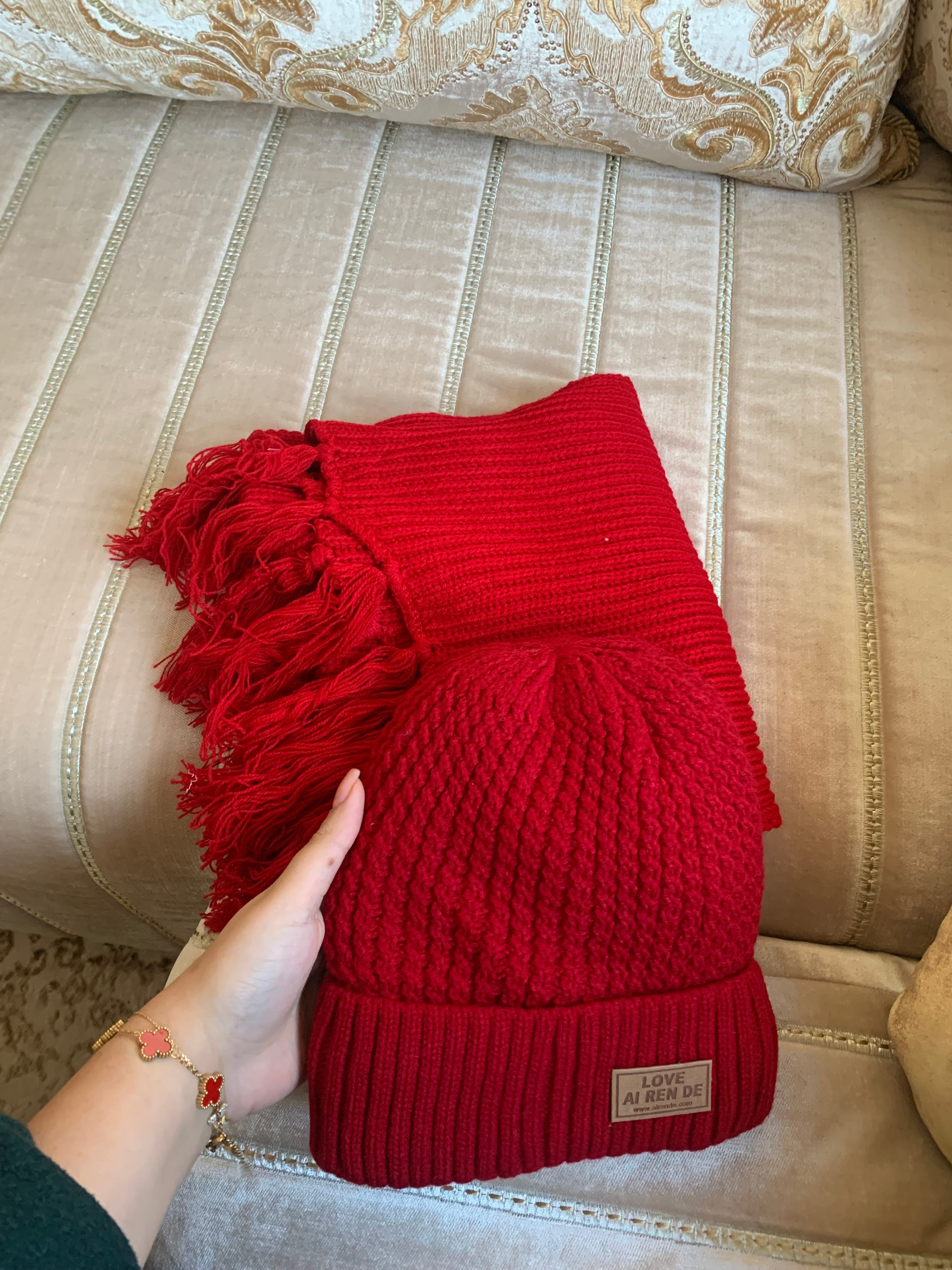 Red winter set ( echarpe + bonnet)